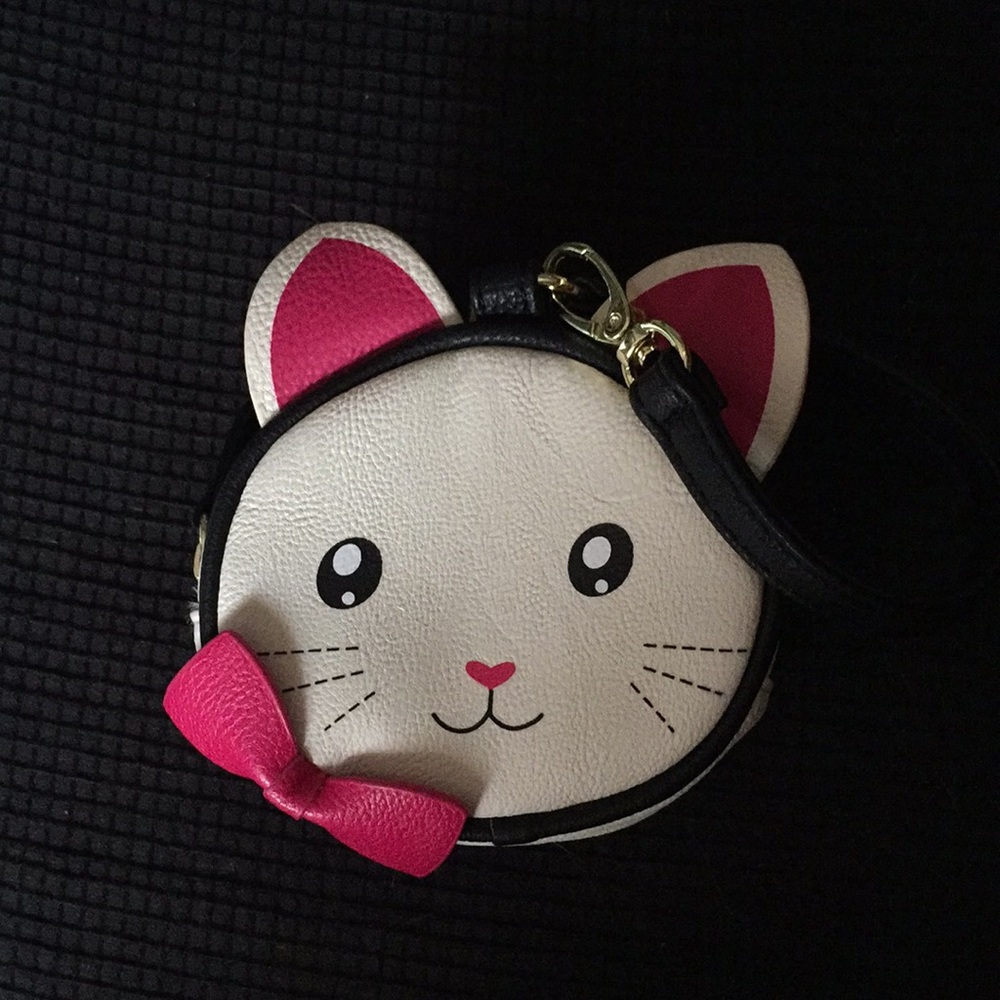 Betsey Johnson white cat face pink bow wristlet